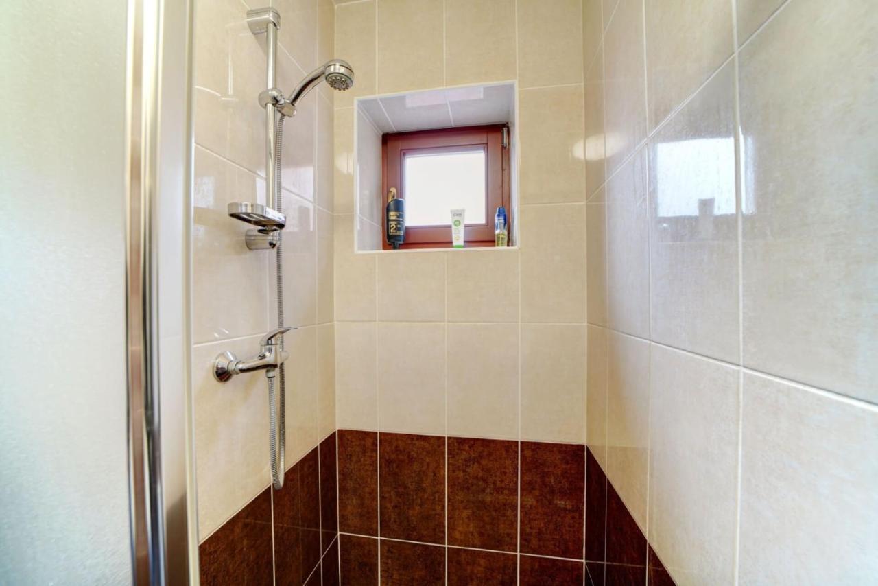 Hotel Zlechov Plumlov Екстериор снимка