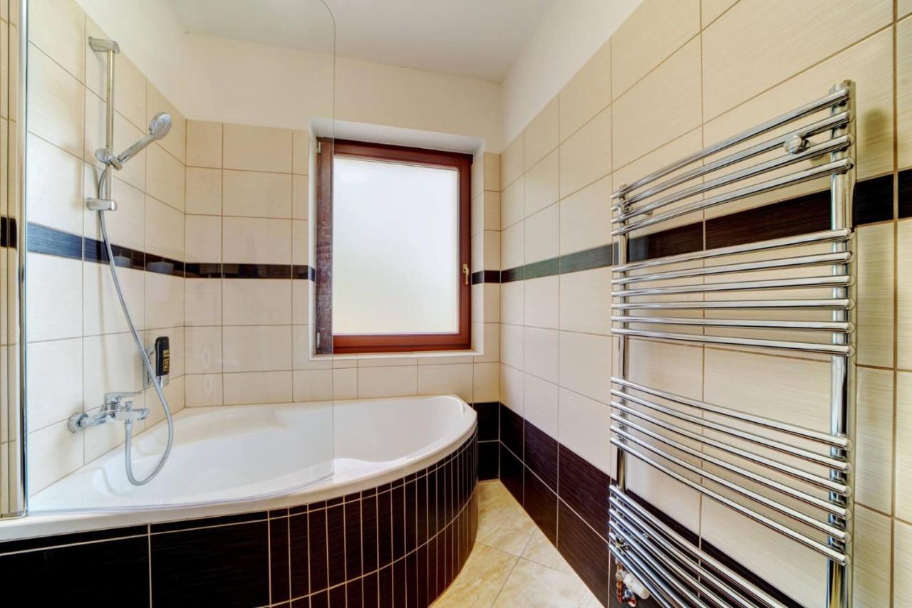 Hotel Zlechov Plumlov Екстериор снимка