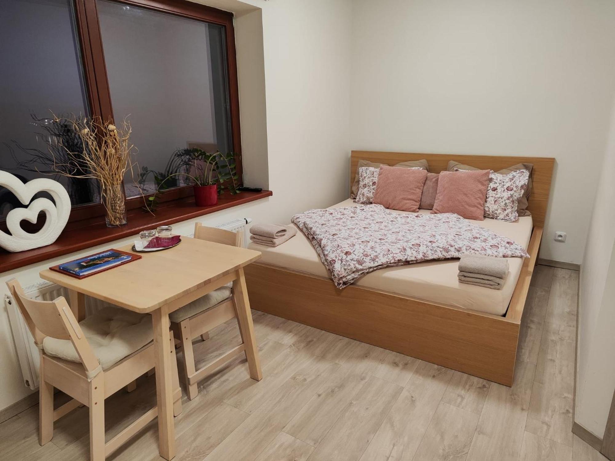 Hotel Zlechov Plumlov Екстериор снимка