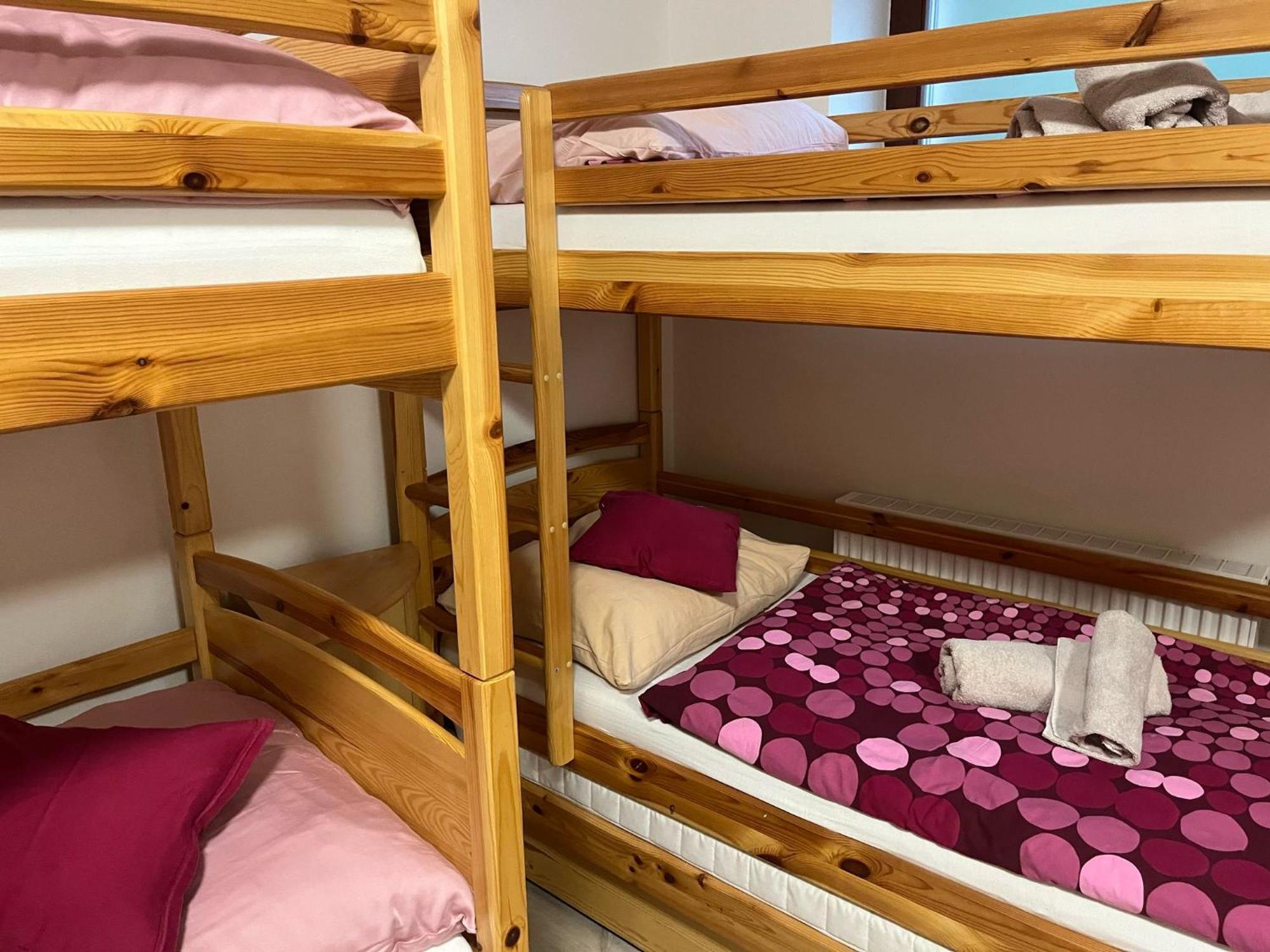 Hotel Zlechov Plumlov Стая снимка