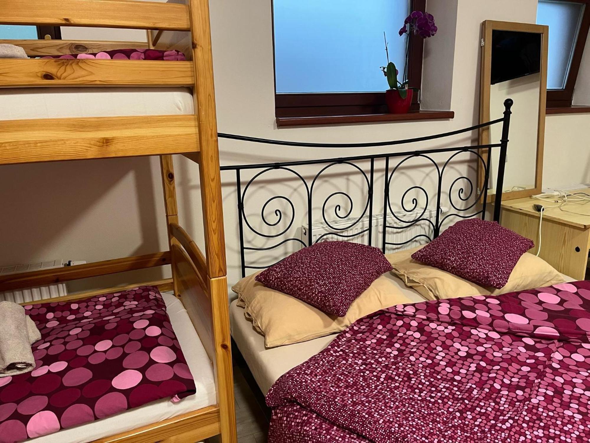 Hotel Zlechov Plumlov Стая снимка